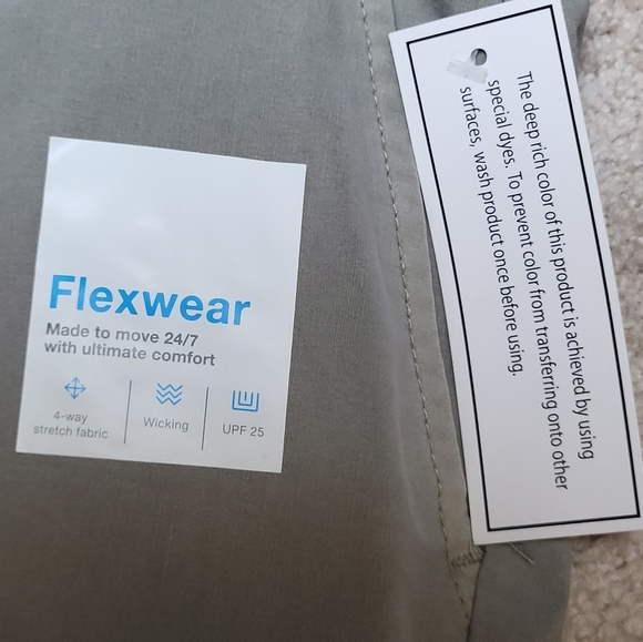 NWT Sonoma Light Gray Flat Front Shorts. - Size 34 - Picture 5 of 6